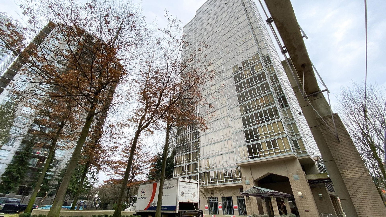 Listing Image 13