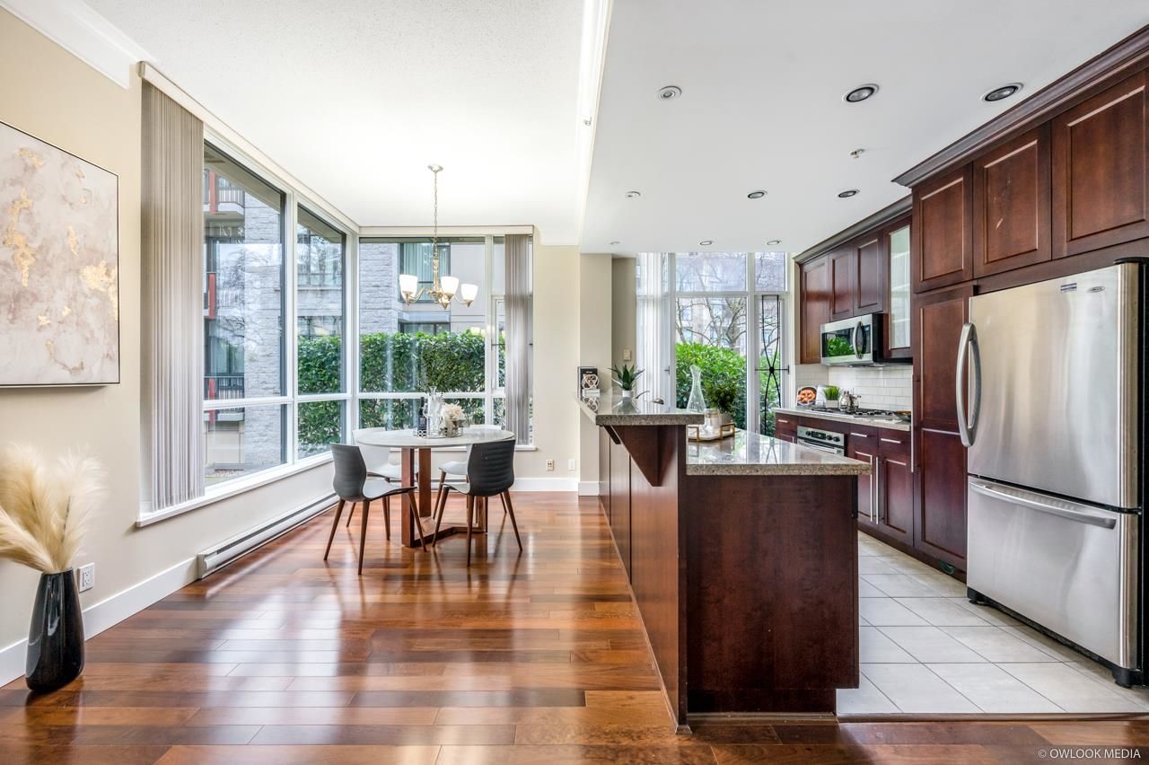 Listing Image 10