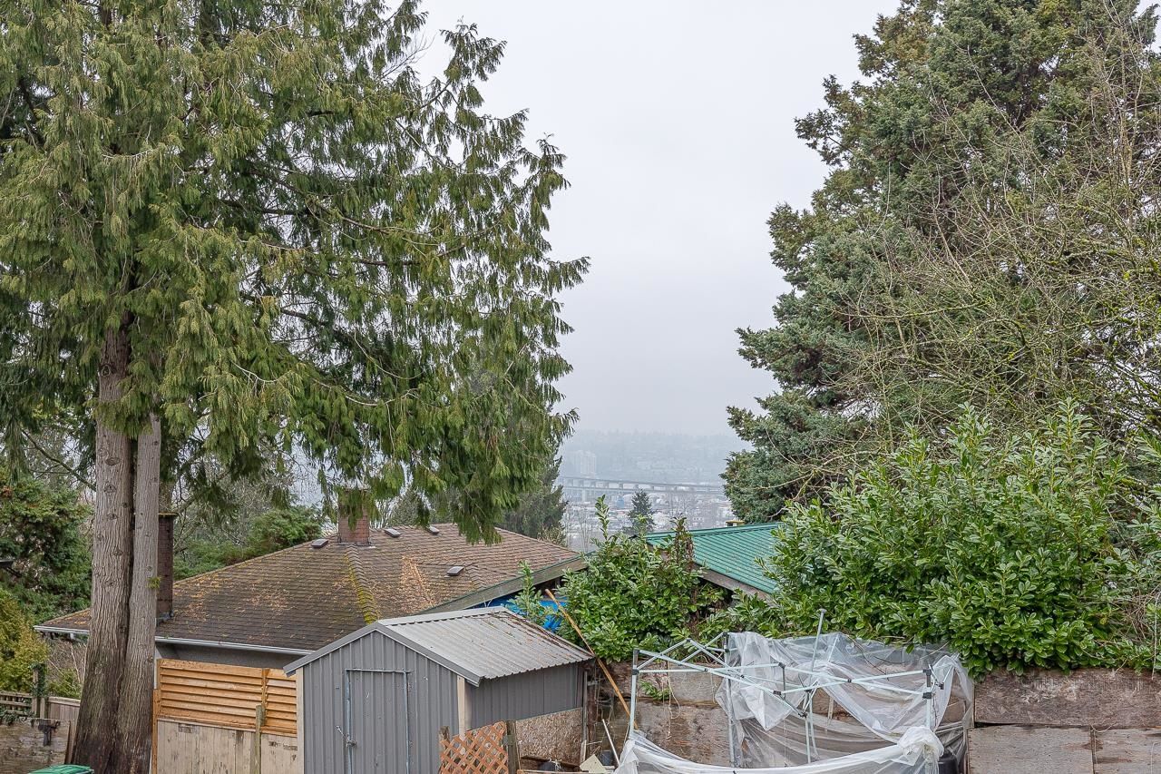 Listing Image 24