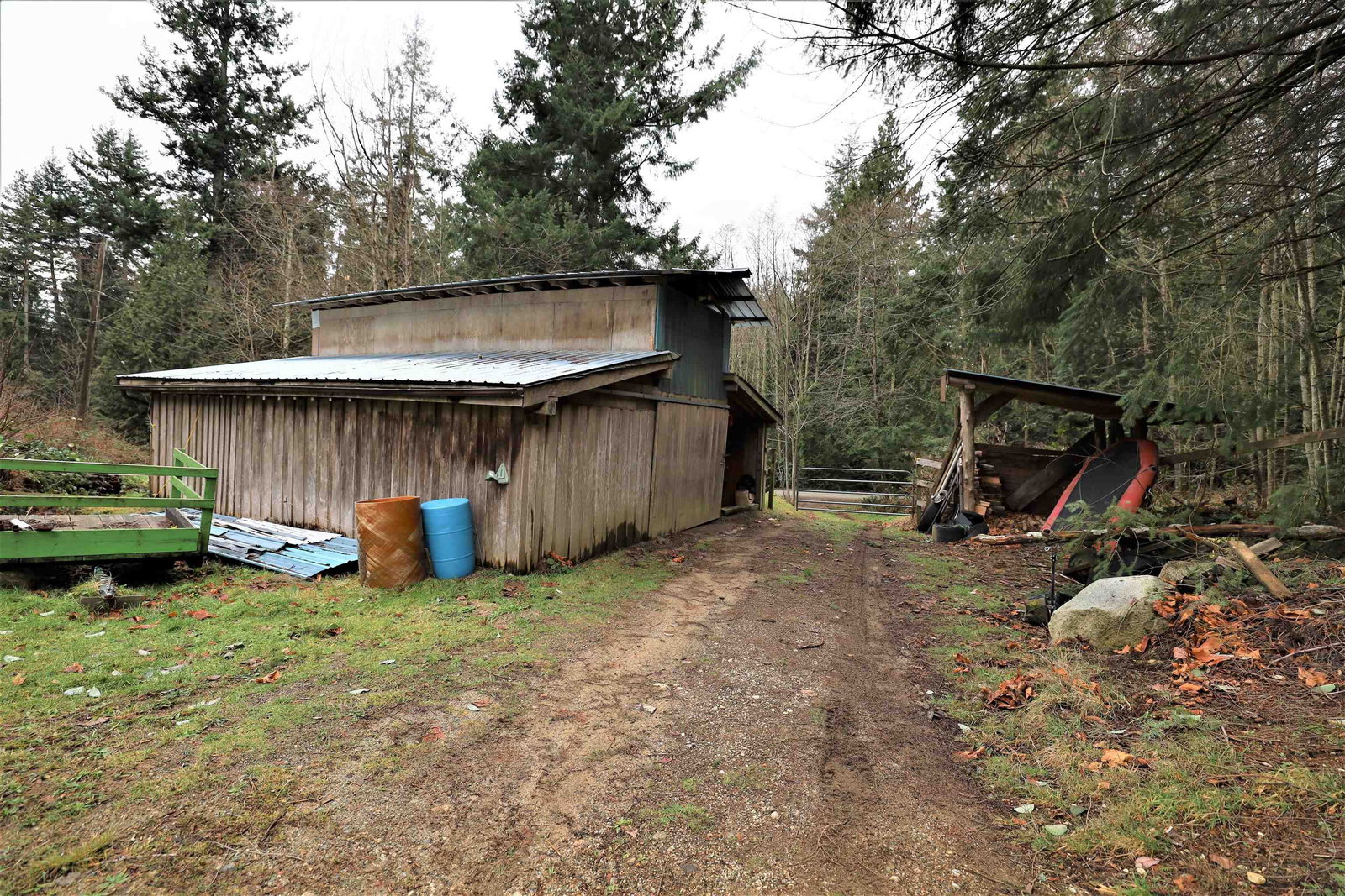 Listing Image 19