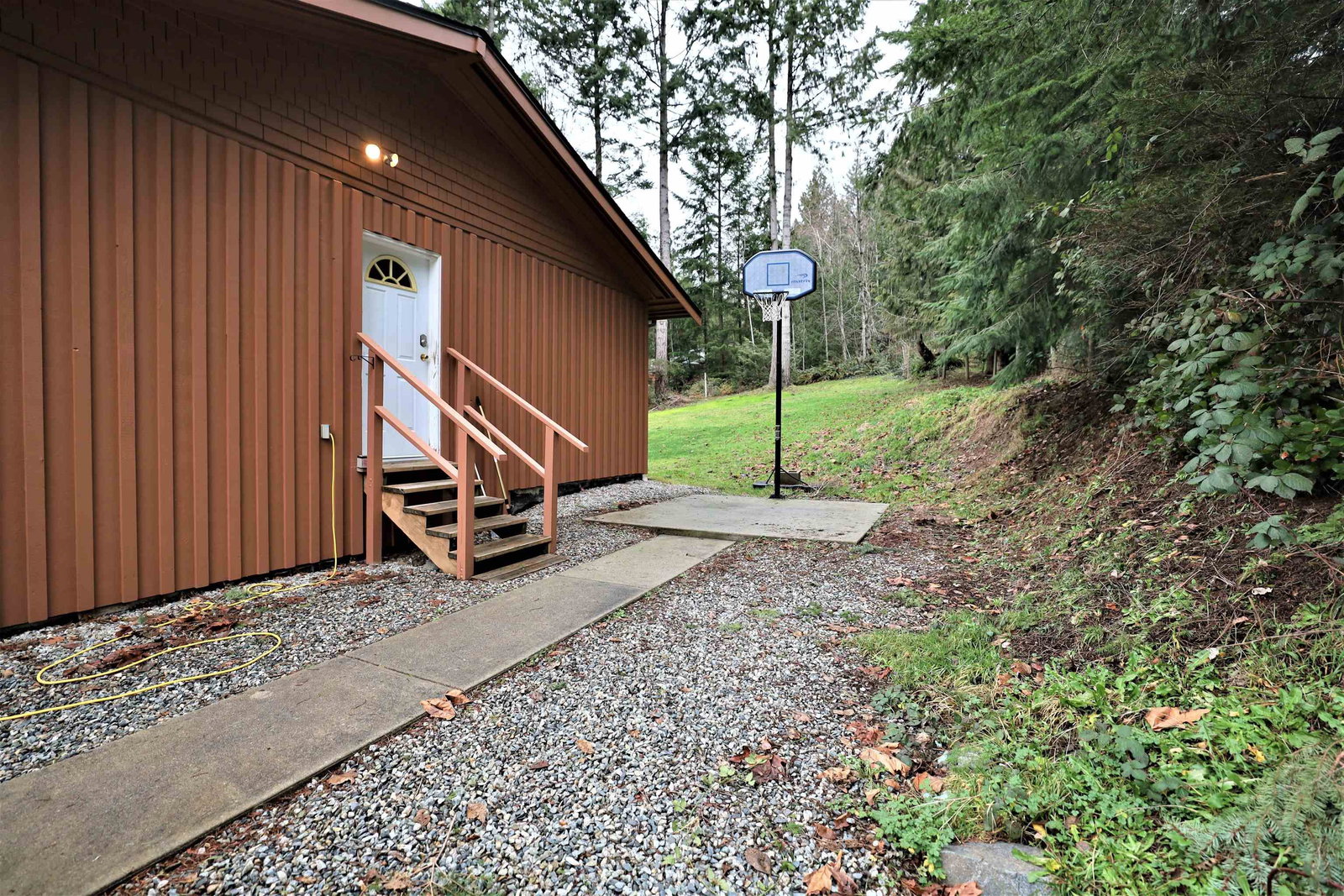 Listing Image 25