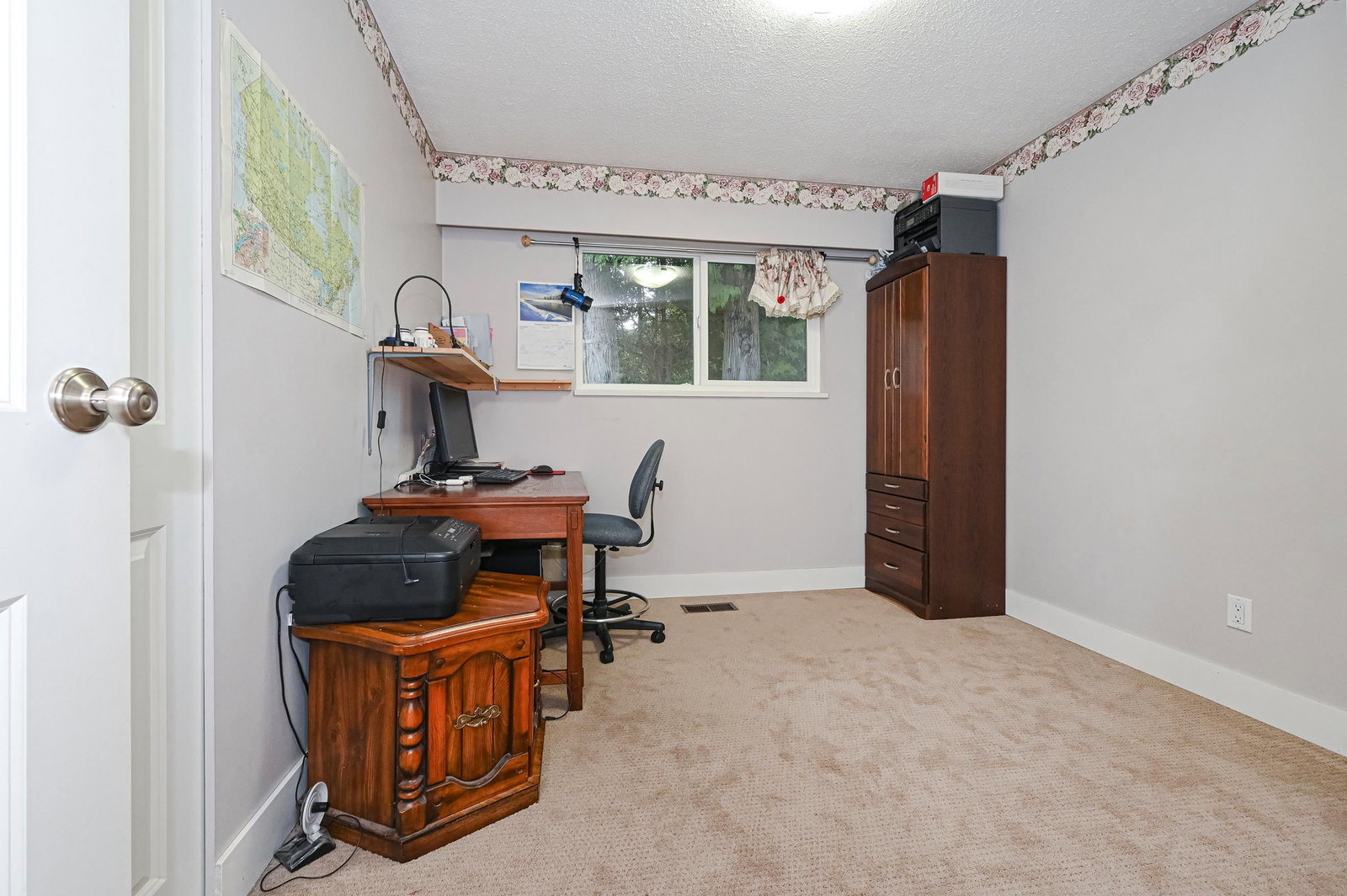 Listing Image 24