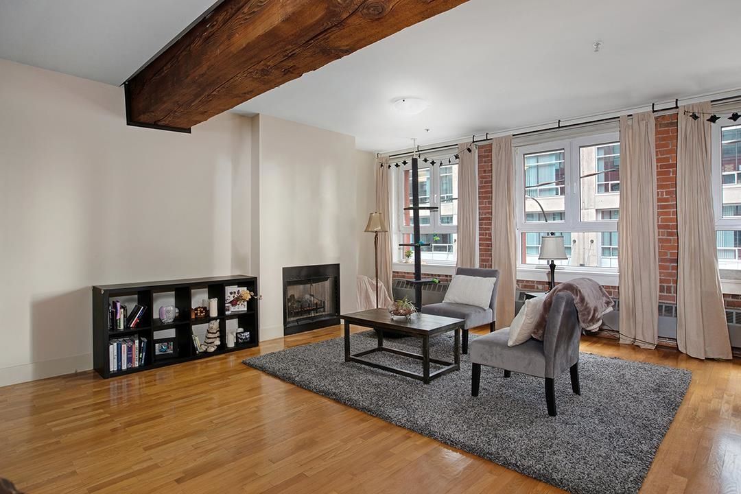 Listing Image 11