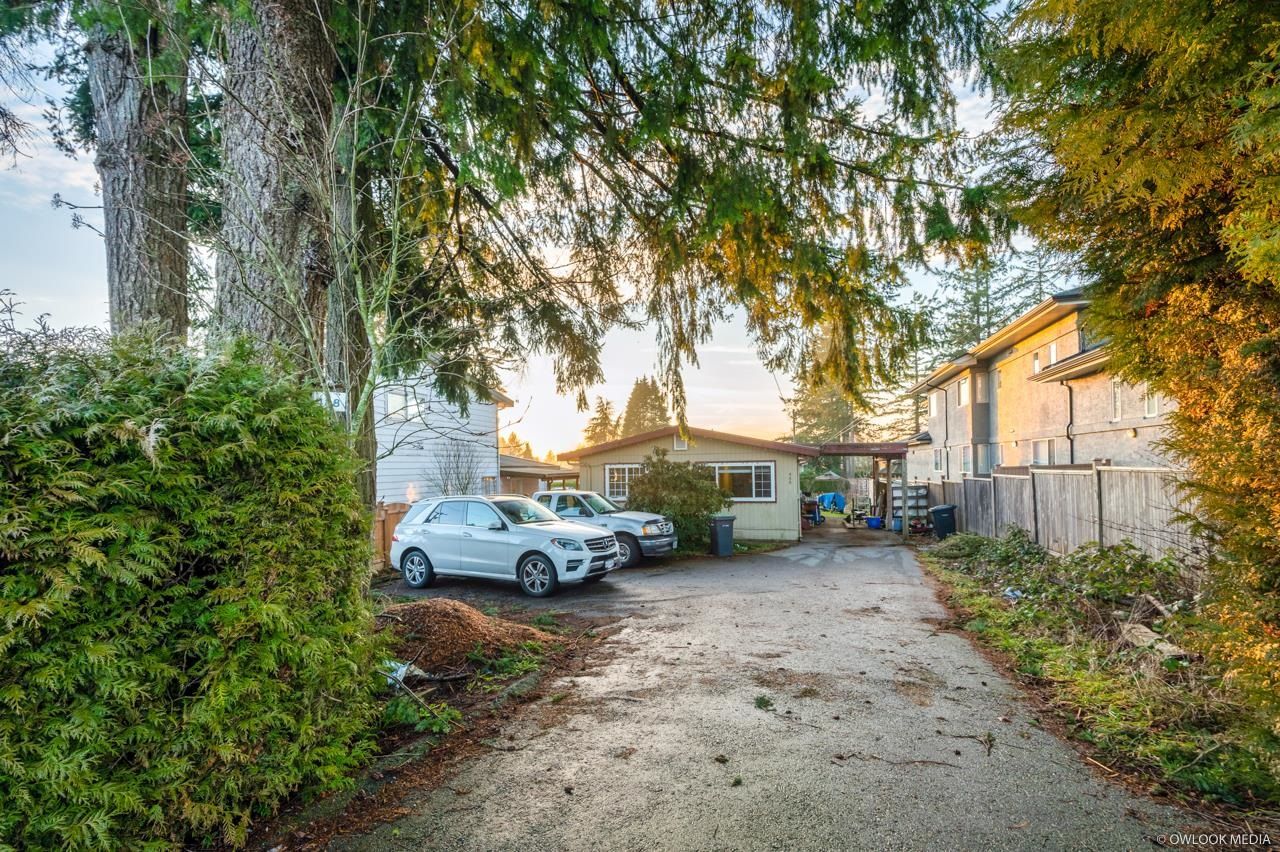 Listing Image 18