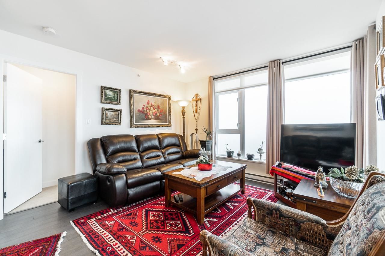 Listing Image 15