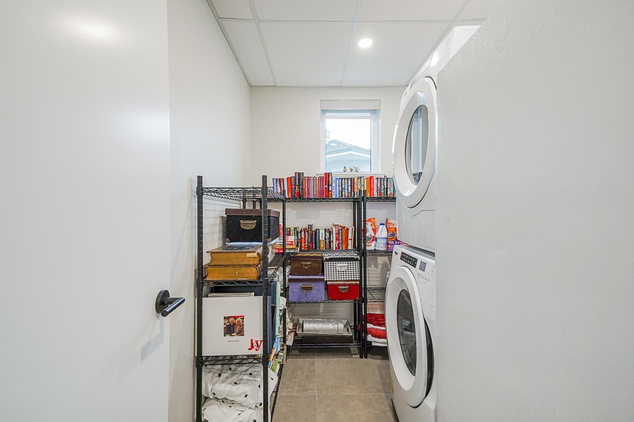 Listing Image 33