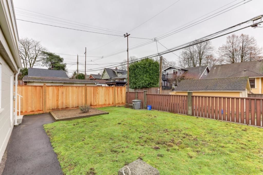 Listing Image 29