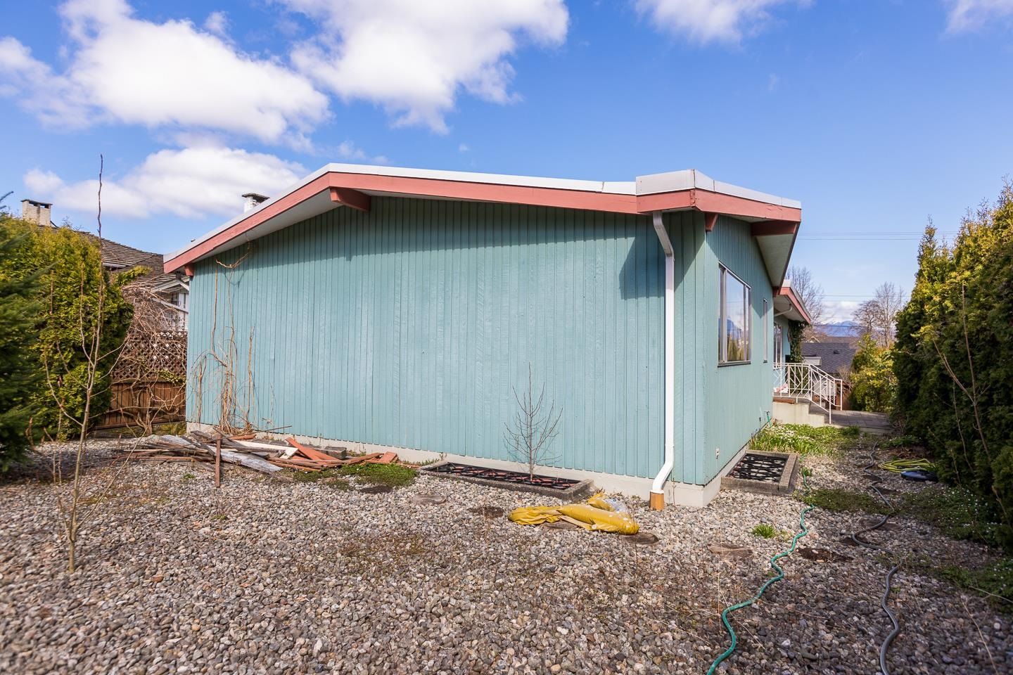 Listing Image 24