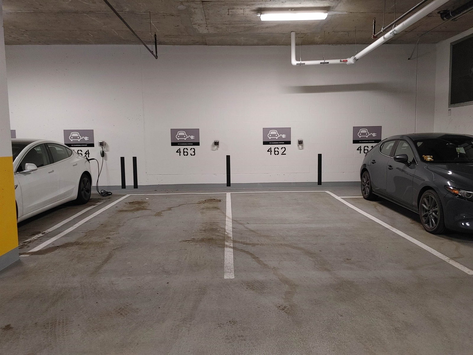 Listing Image 16