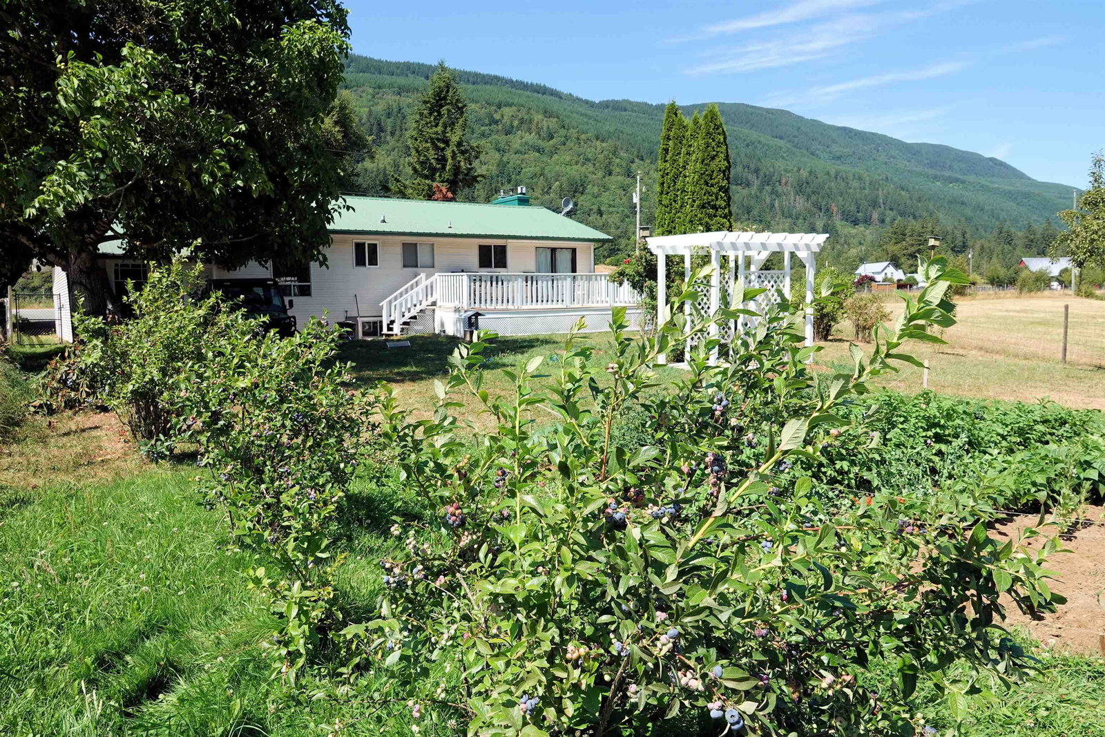 Listing Image 8