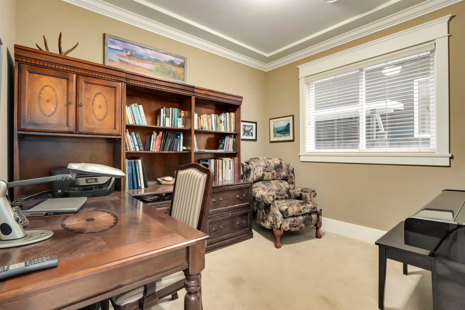 Listing Image 9