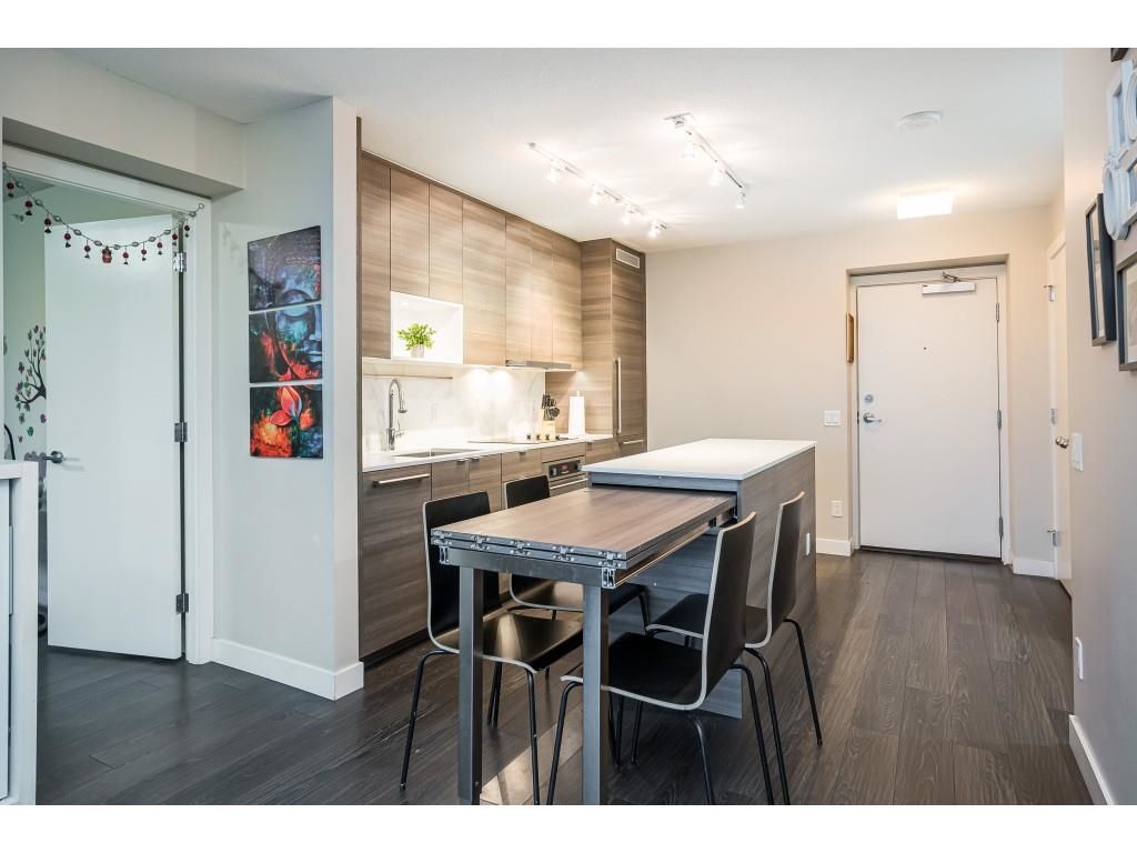 Listing Image 8