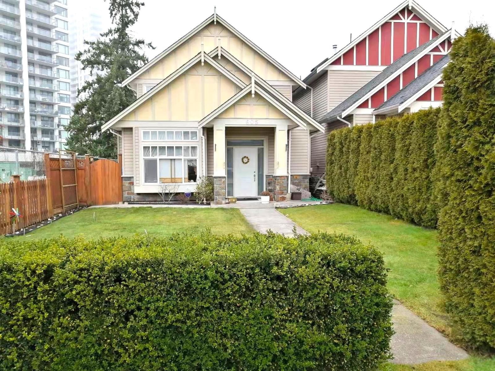Listing photo 4