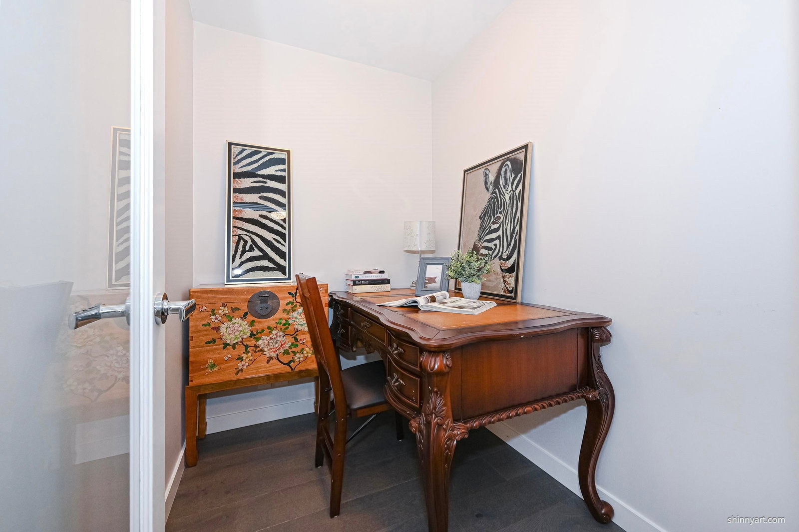 Listing Image 13