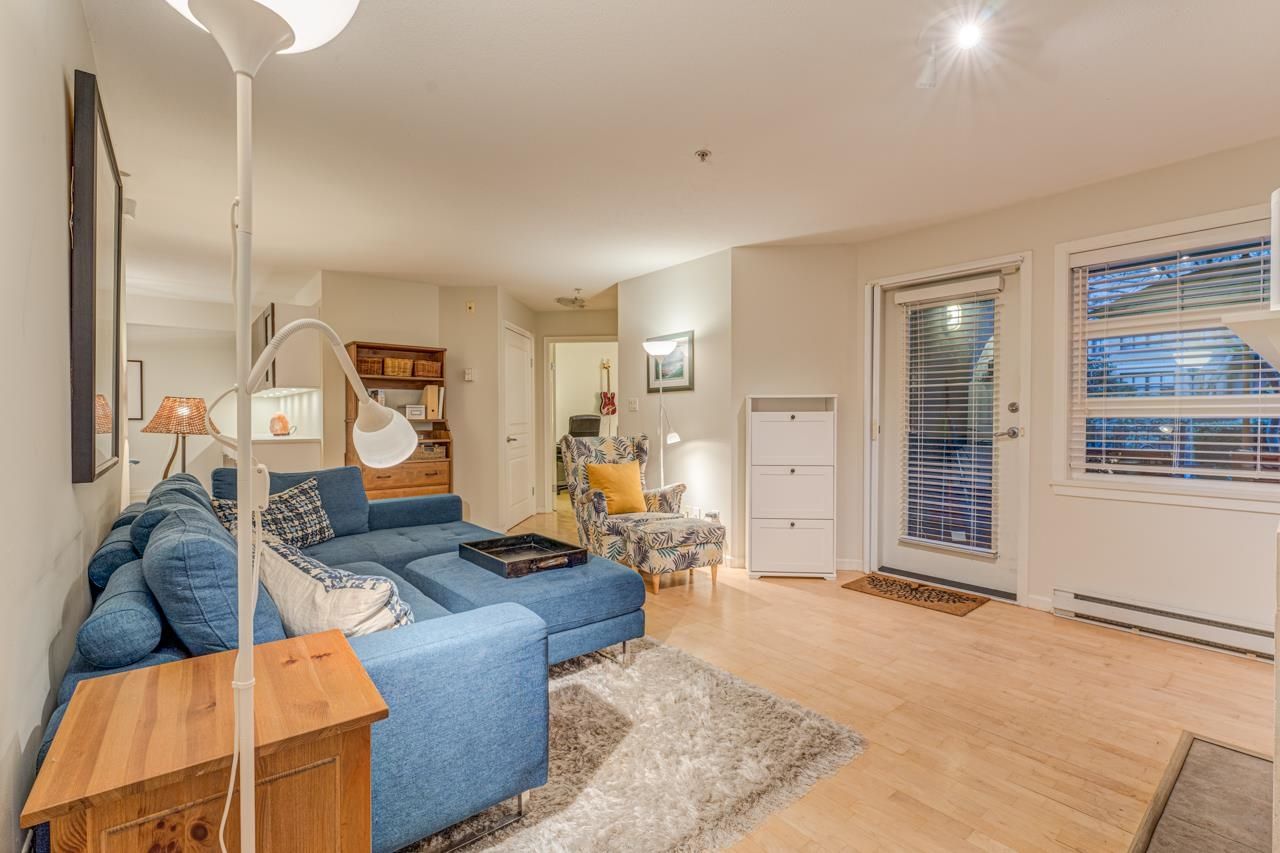 Listing Image 10