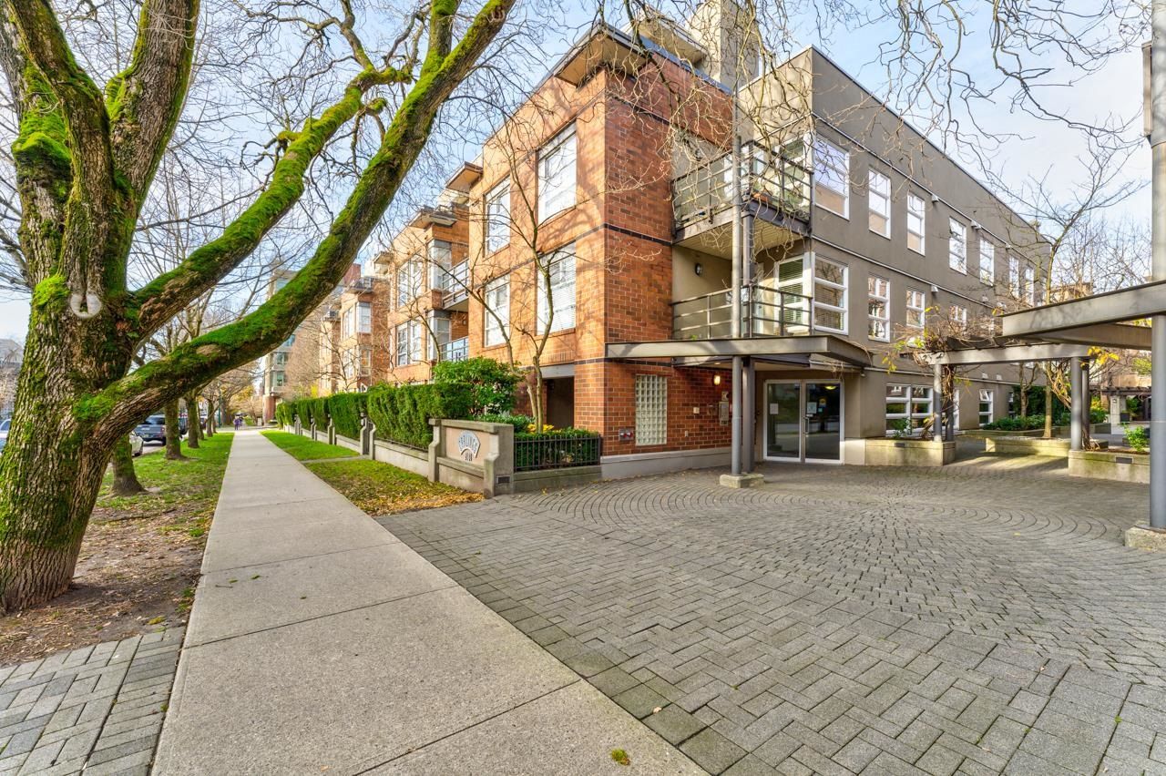 Listing Image 21