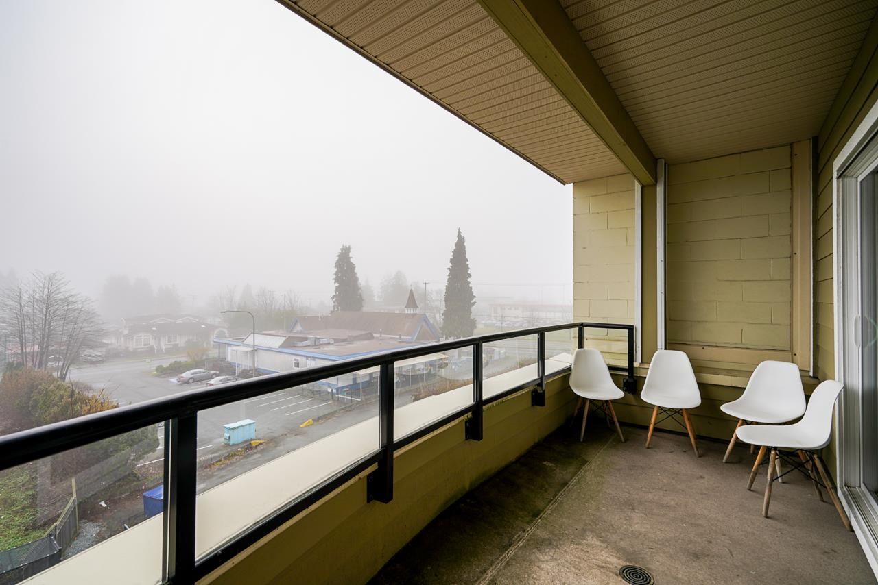 Listing Image 22