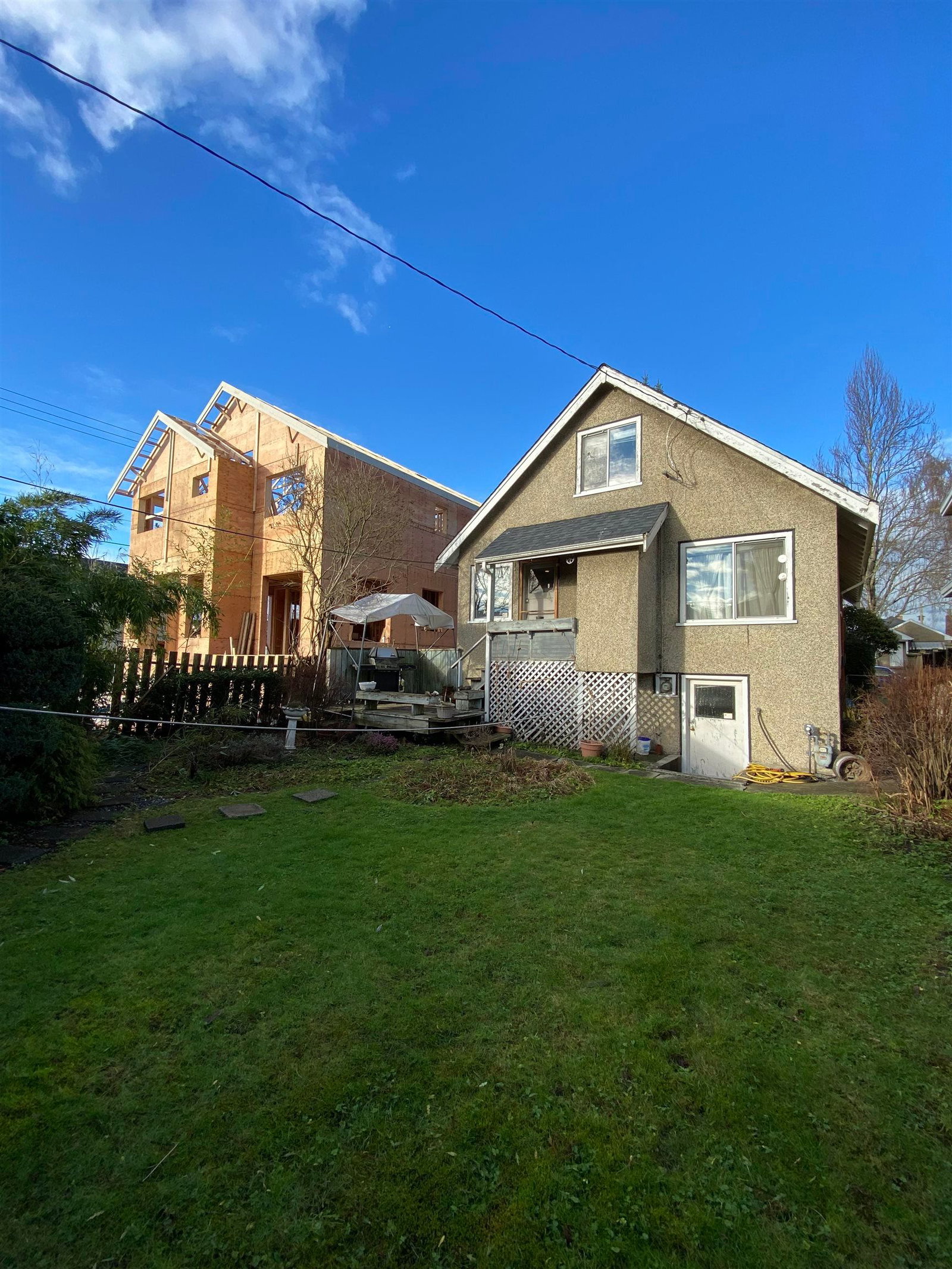 Listing Image 8