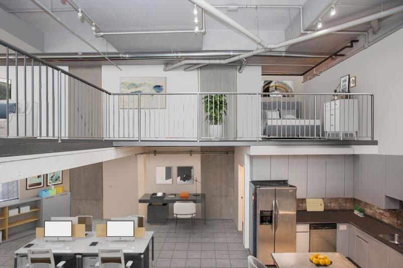 Listing Image 10