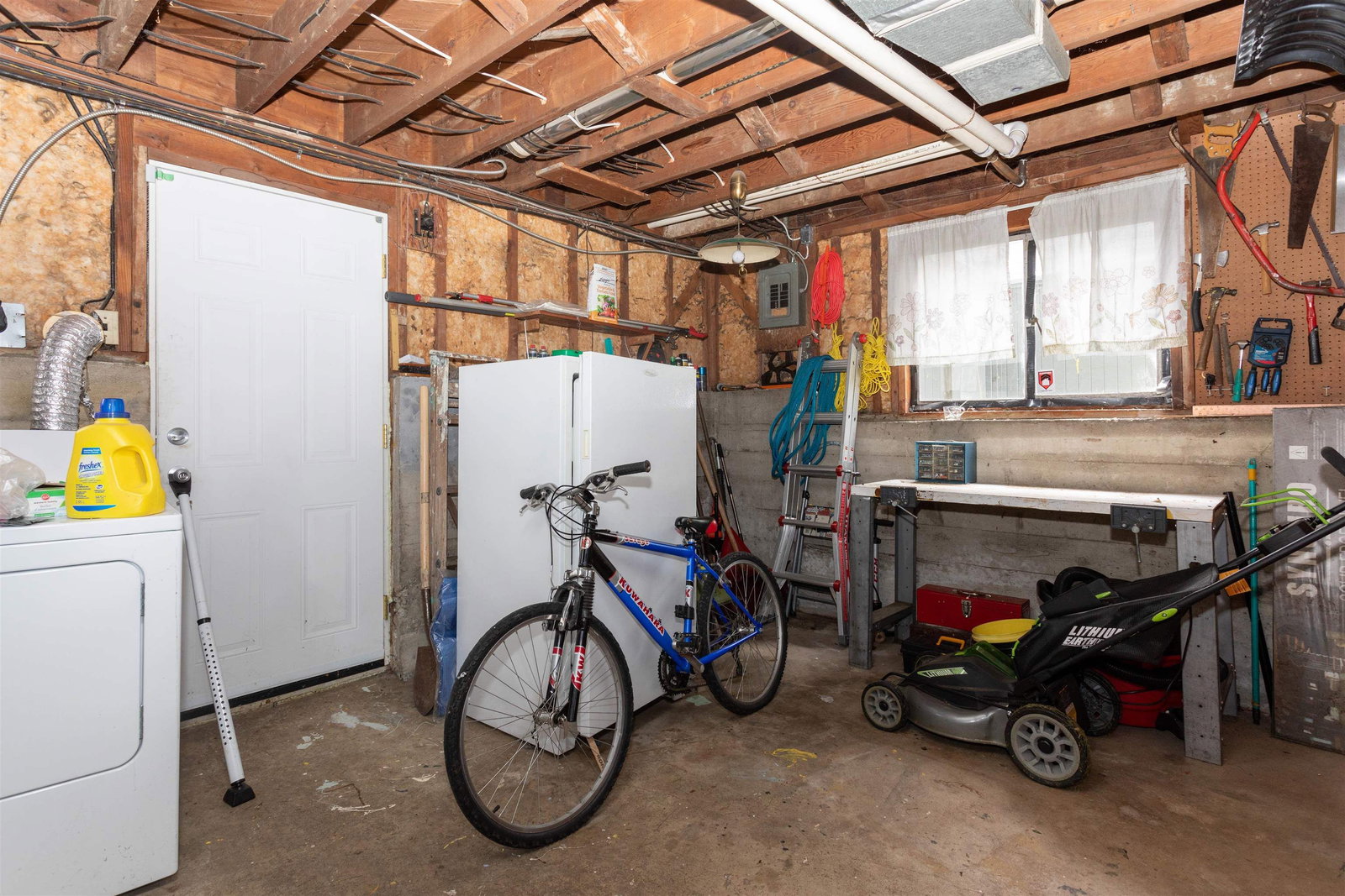 Listing Image 14