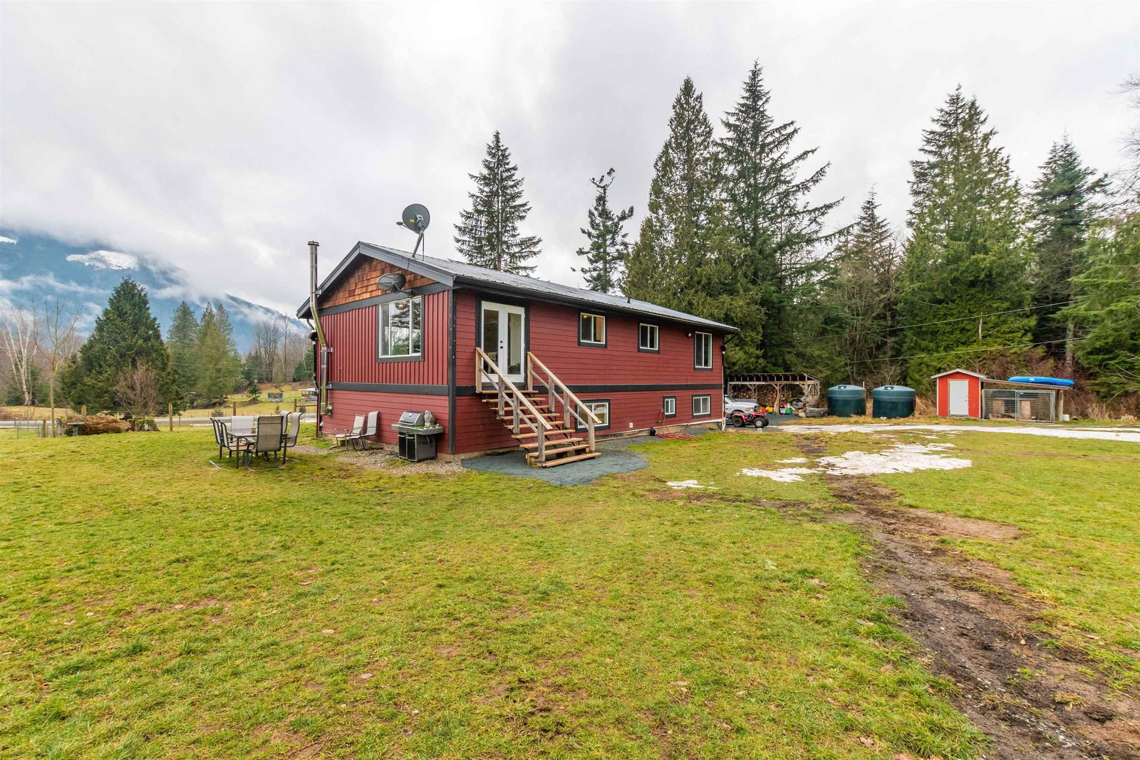 Listing Image 6