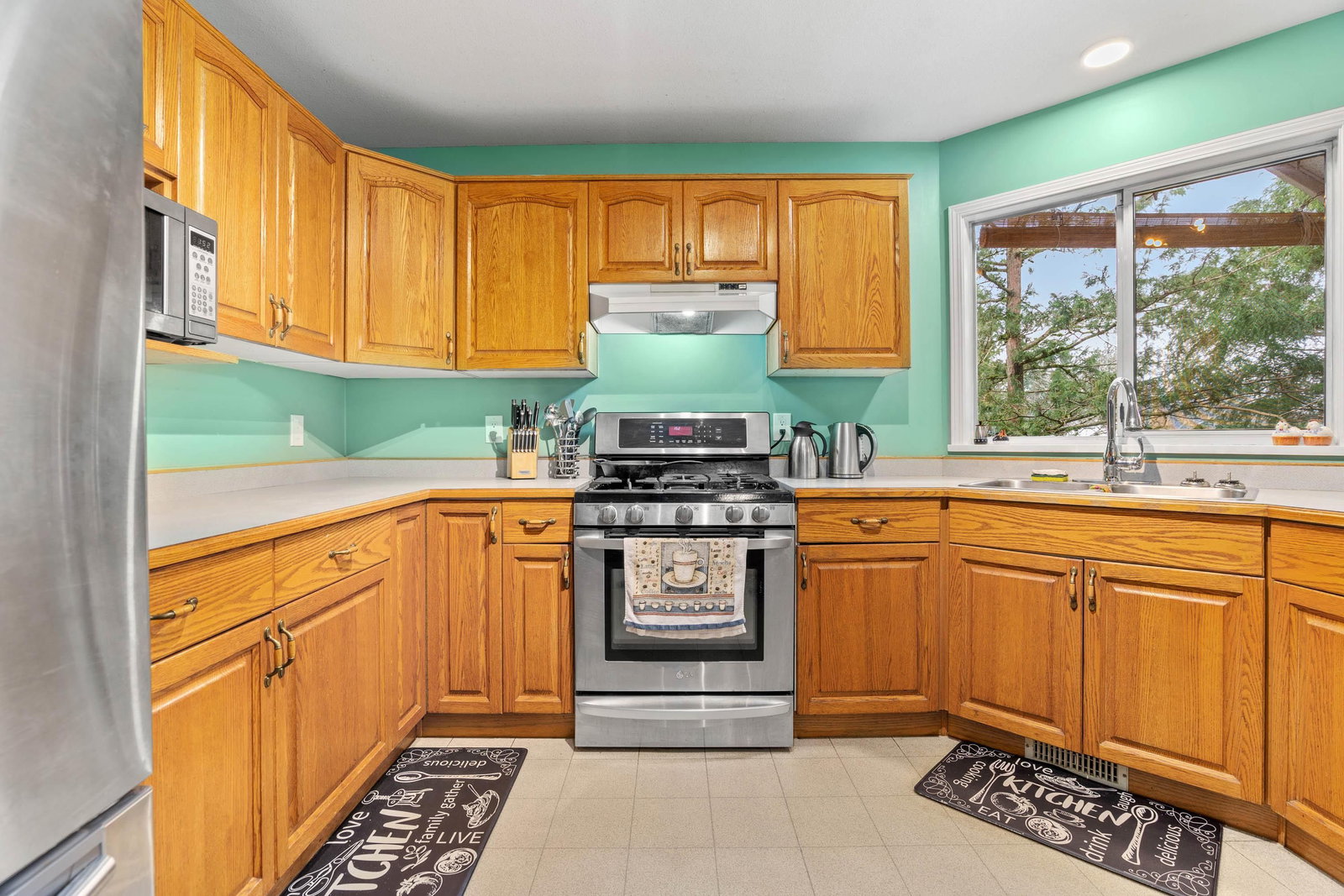 Listing Image 9