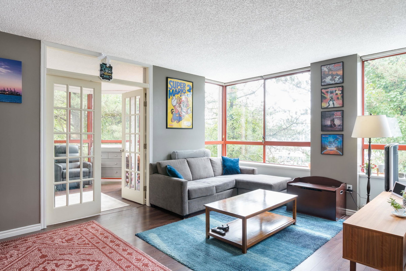 Listing Image 6