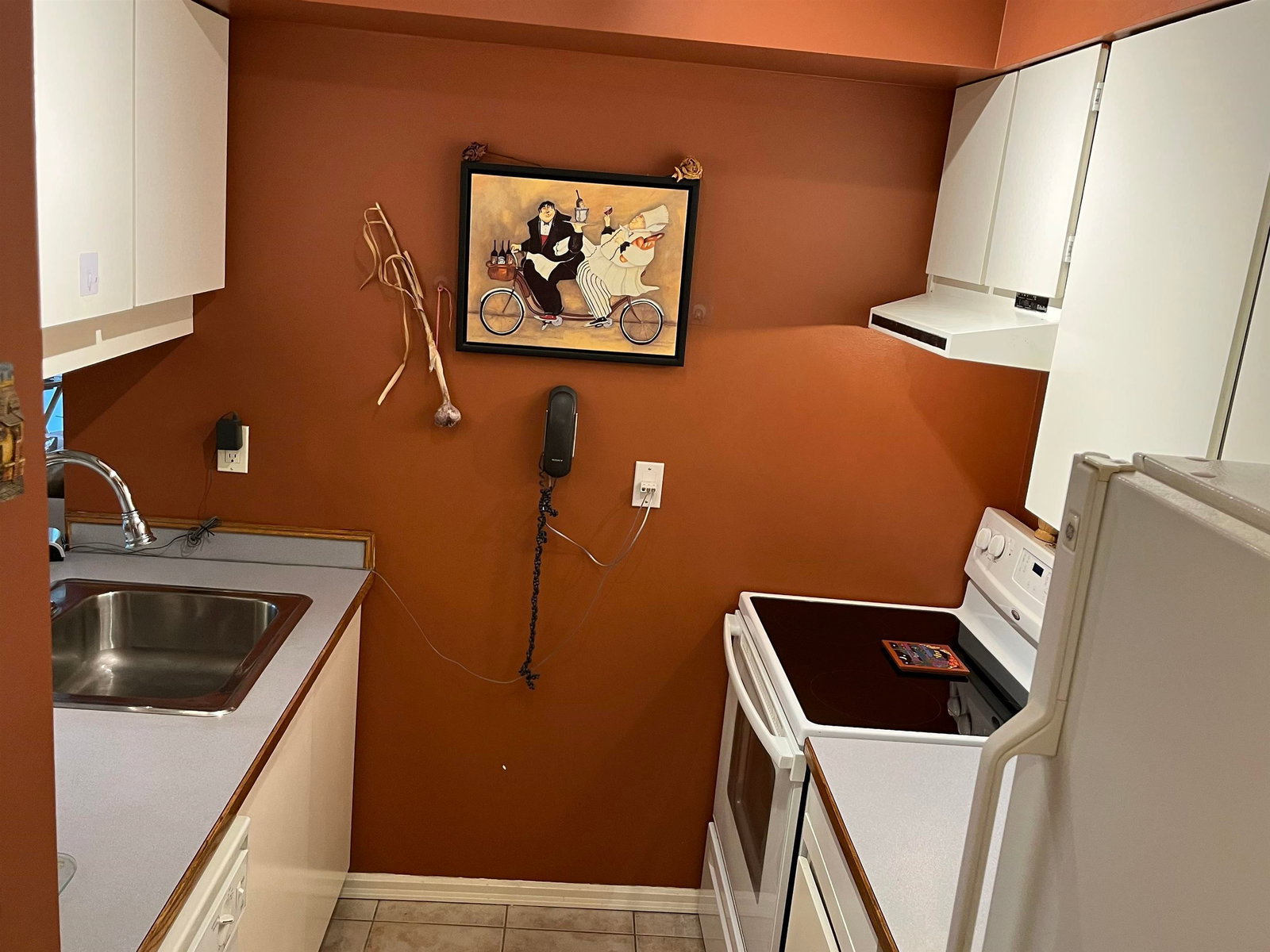 Listing Image 5