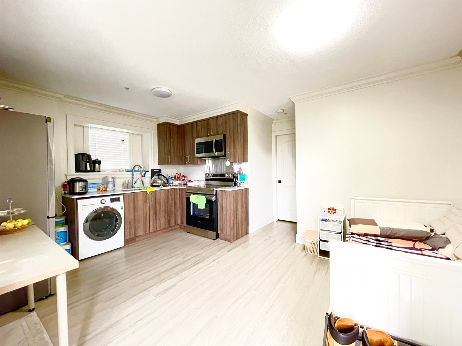 Listing Image 18