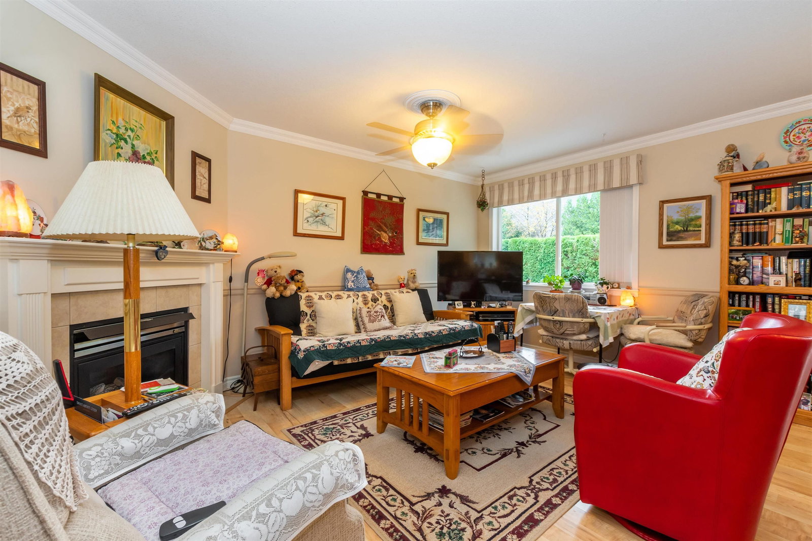 Listing Image 10