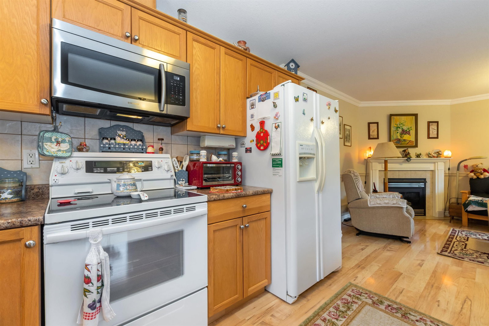 Listing Image 8