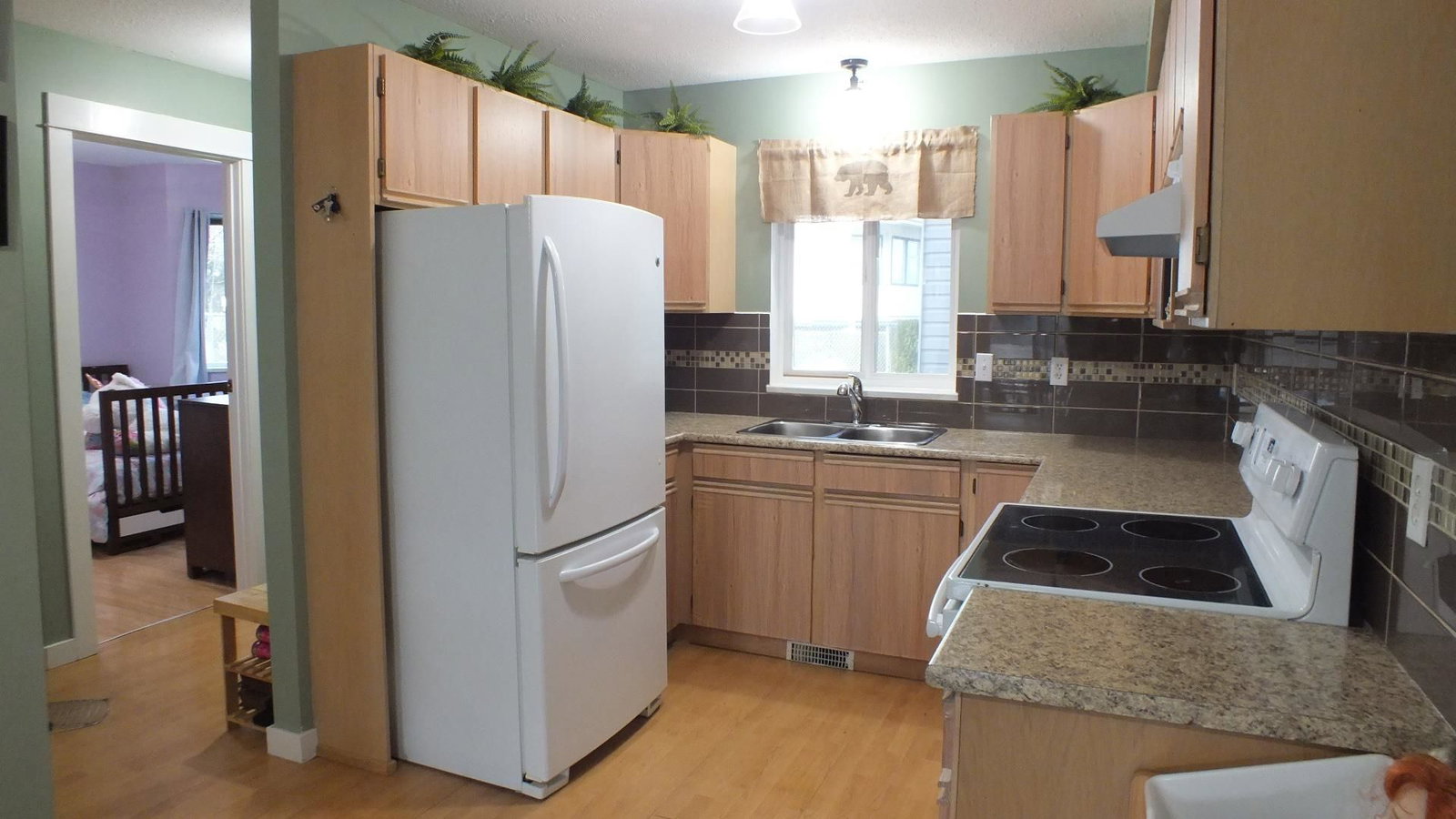 Listing Image 10