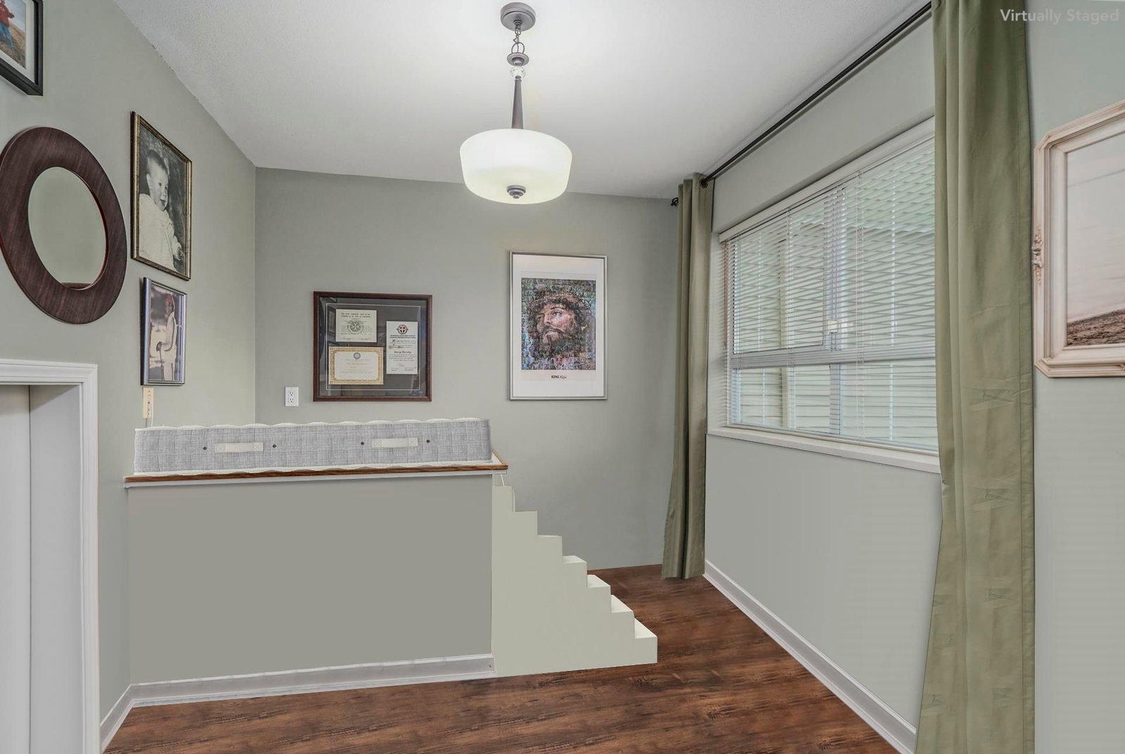 Listing Image 10