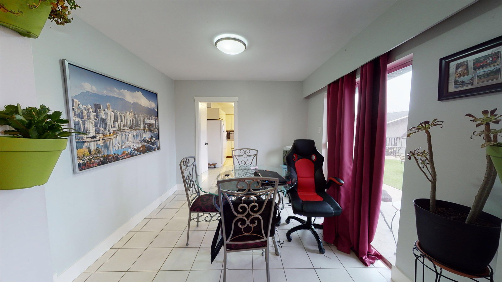 Listing photo 5