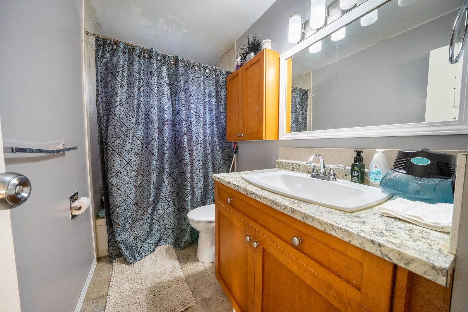 Listing Image 9