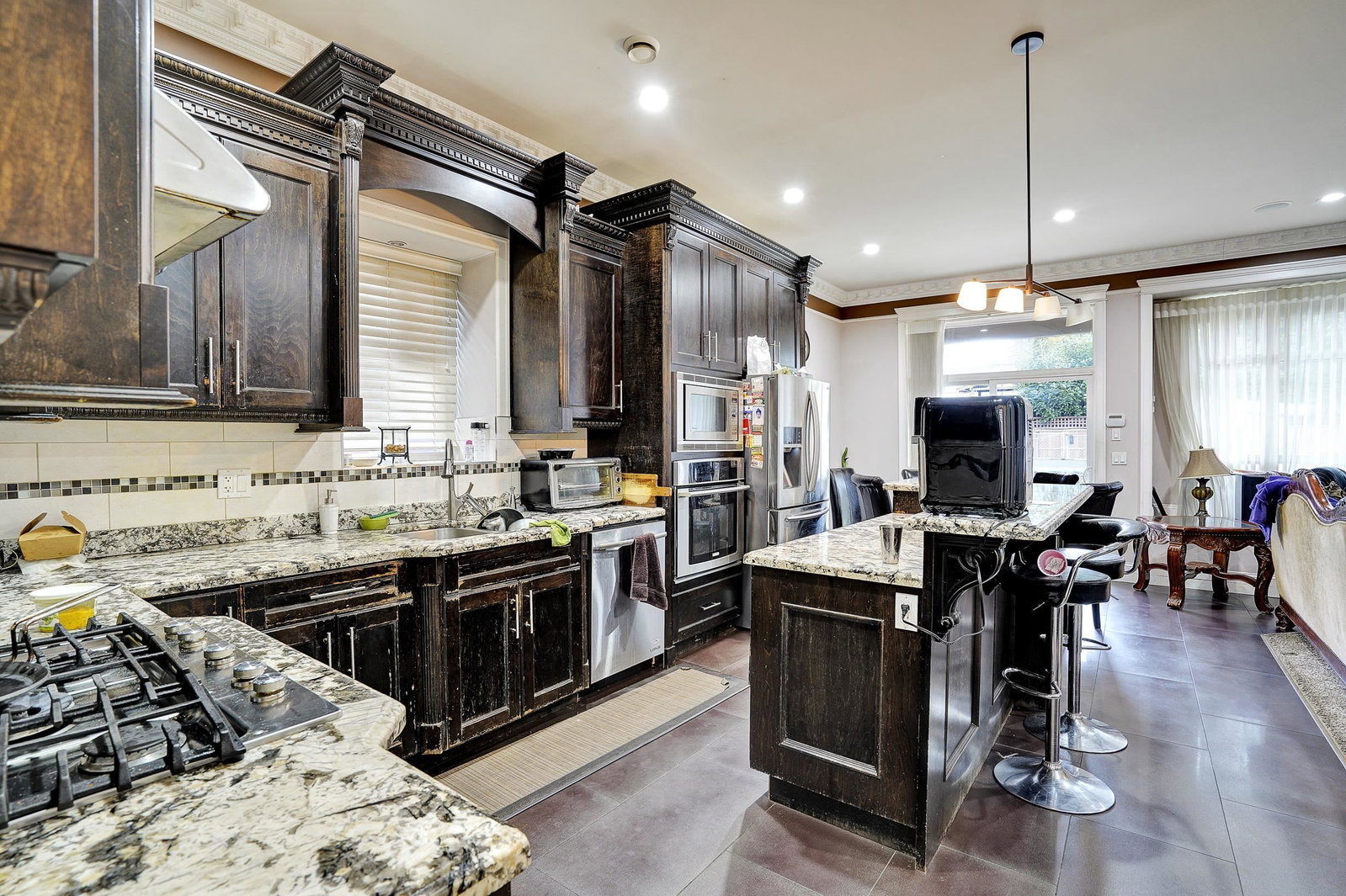 Listing Image 12