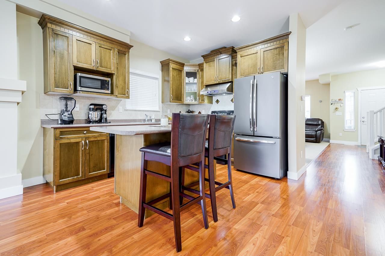 Listing Image 13