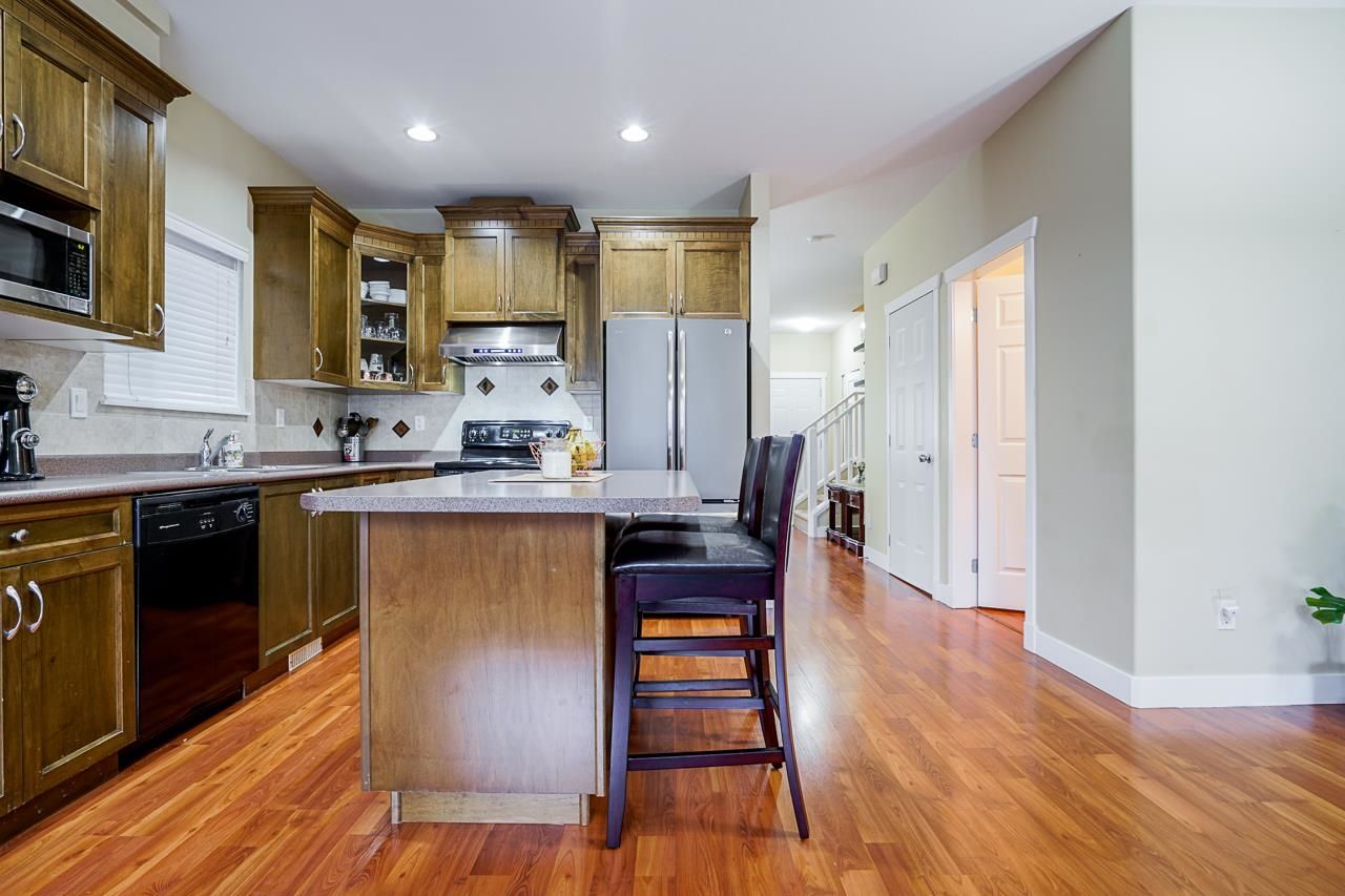 Listing Image 14