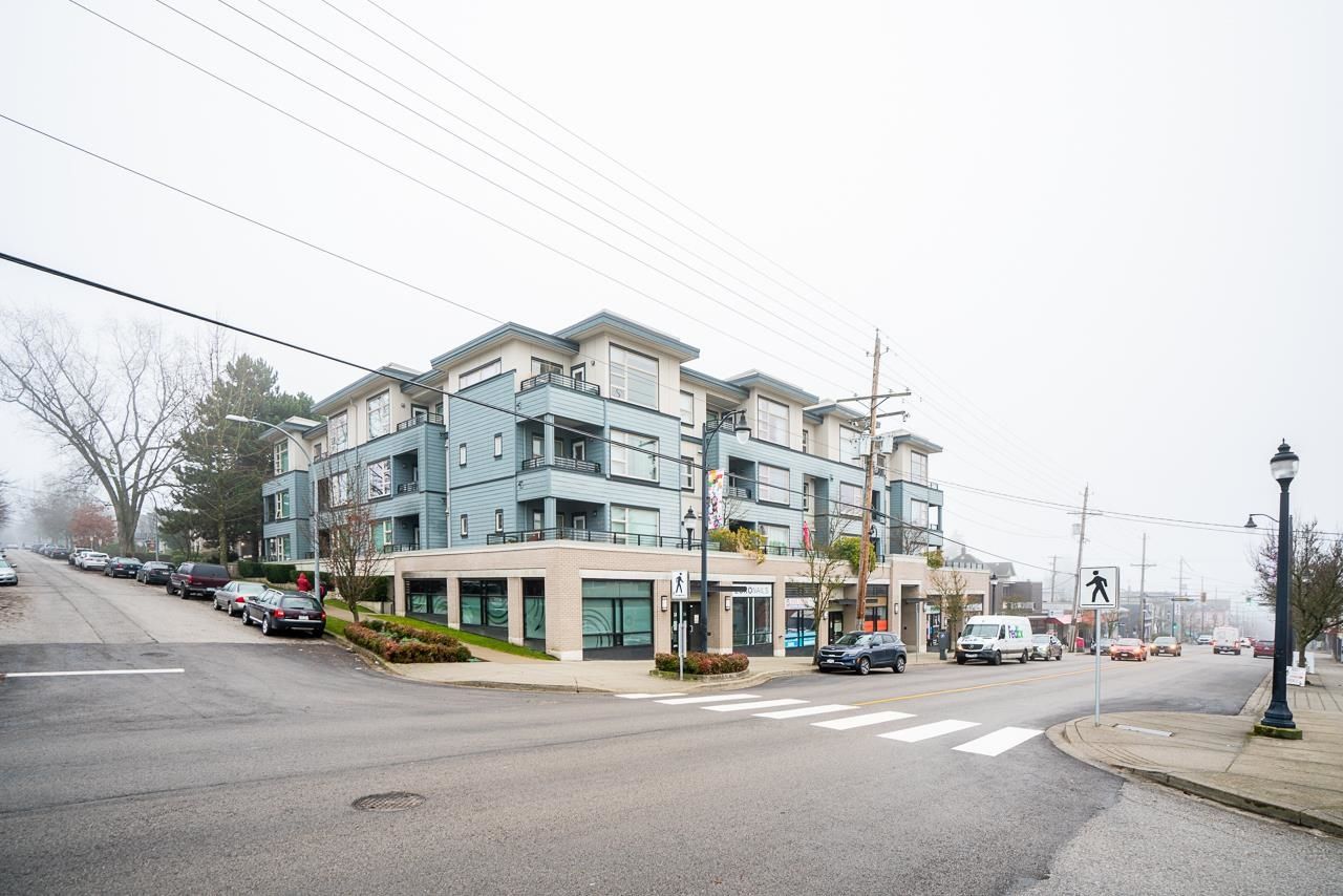 Listing Image 14
