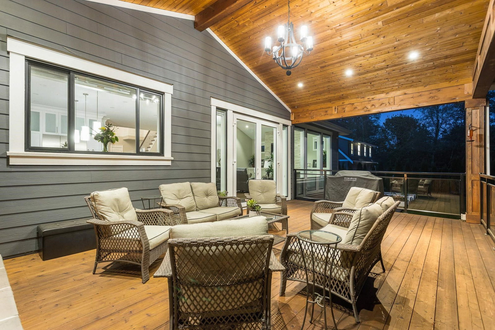 Listing Image 15