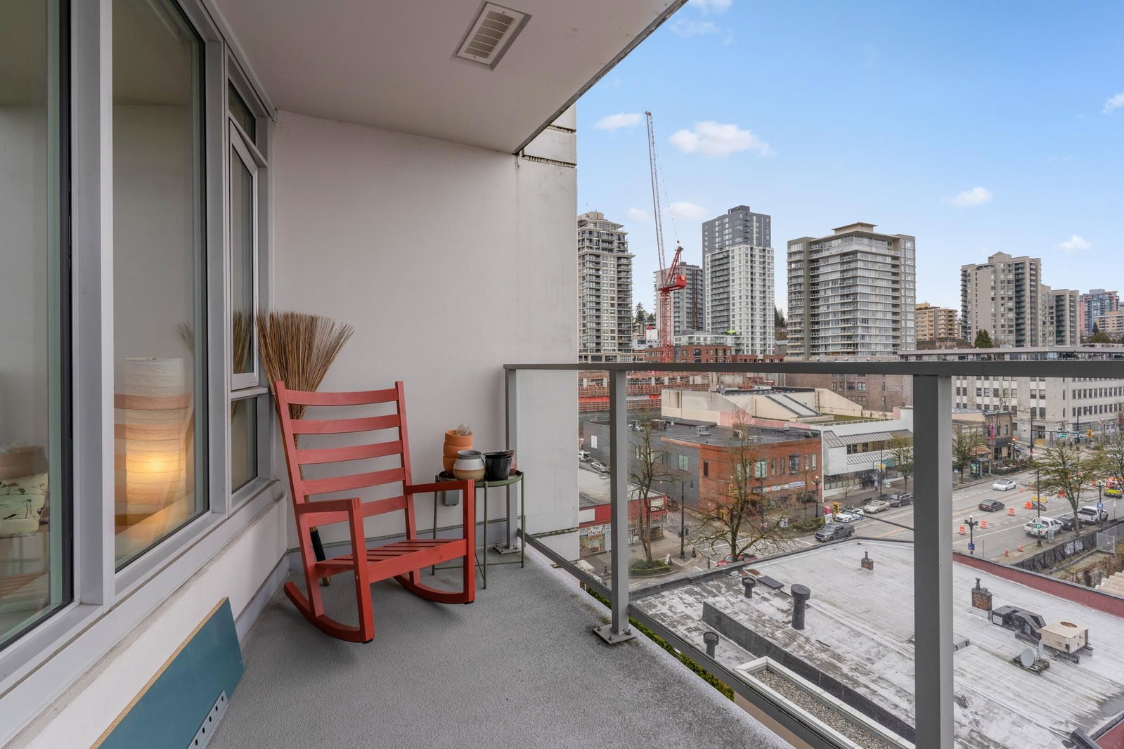 Listing Image 12