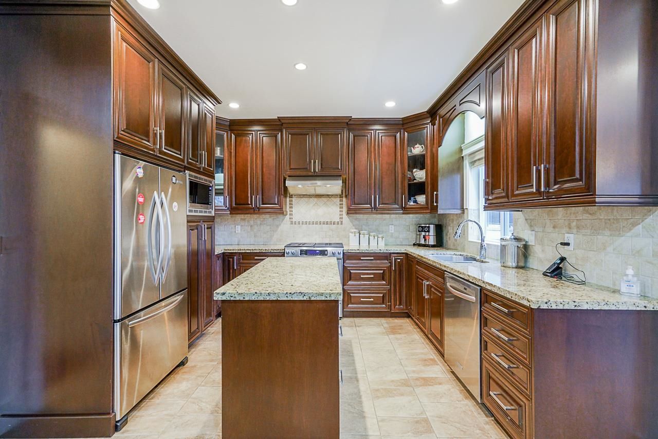 Listing Image 9
