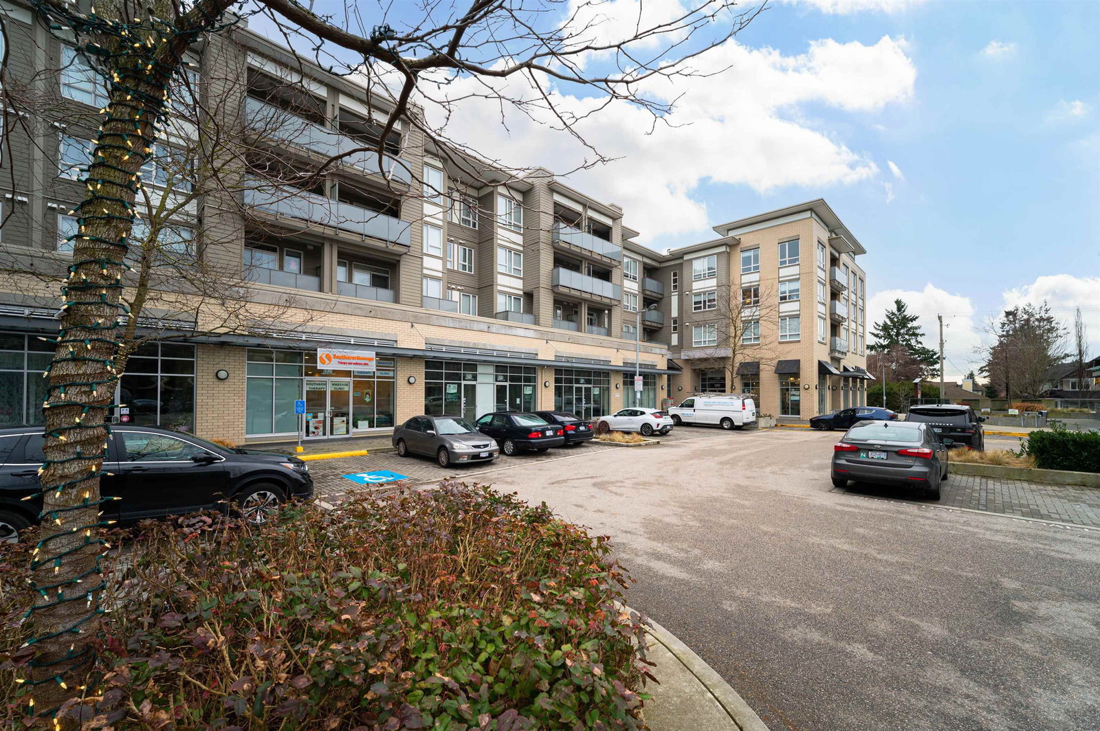 Listing Image 15