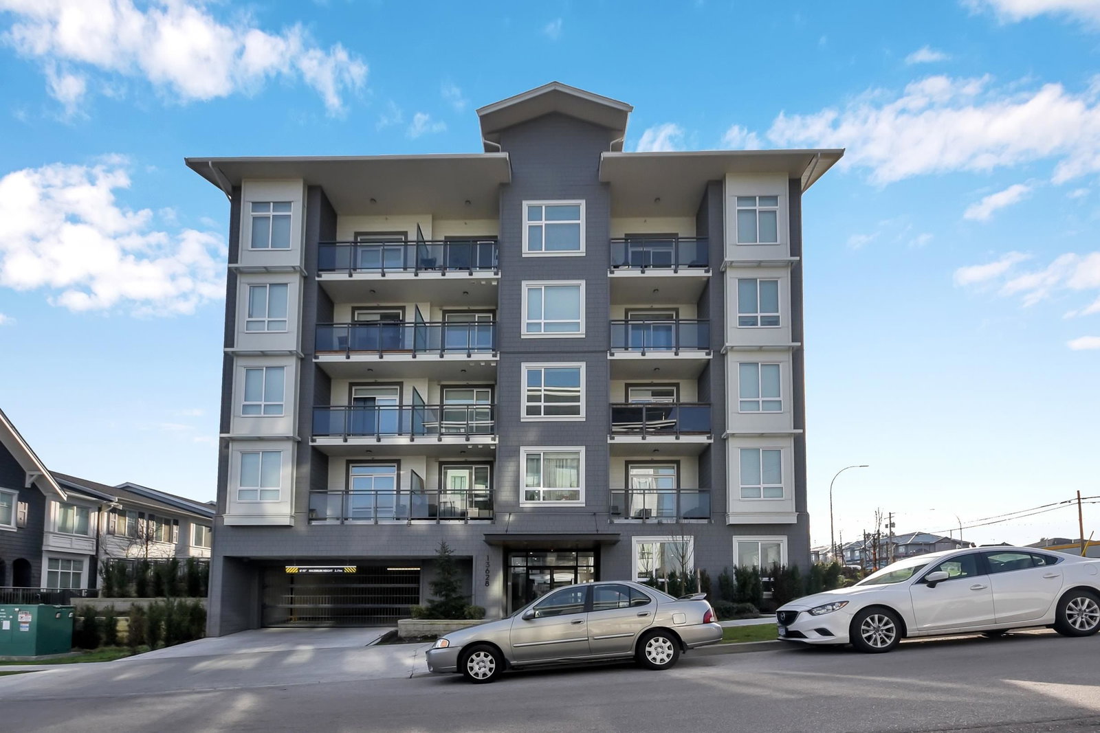 Listing Image 1