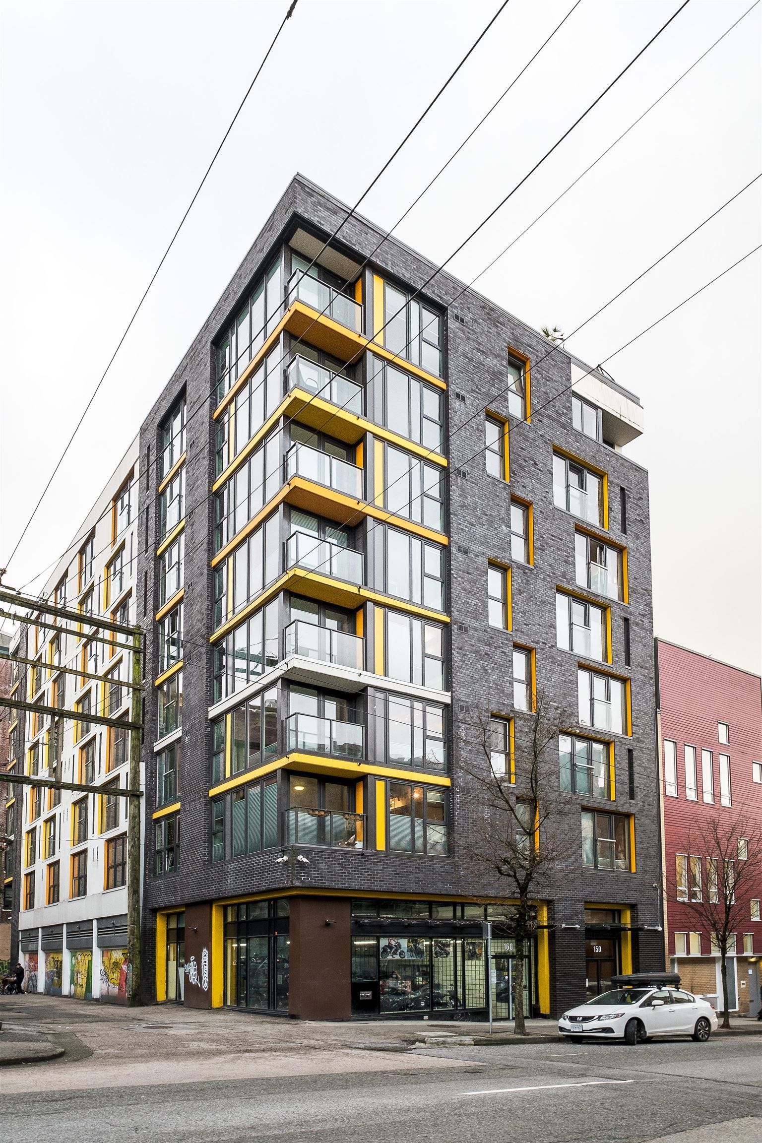 Listing Image 14