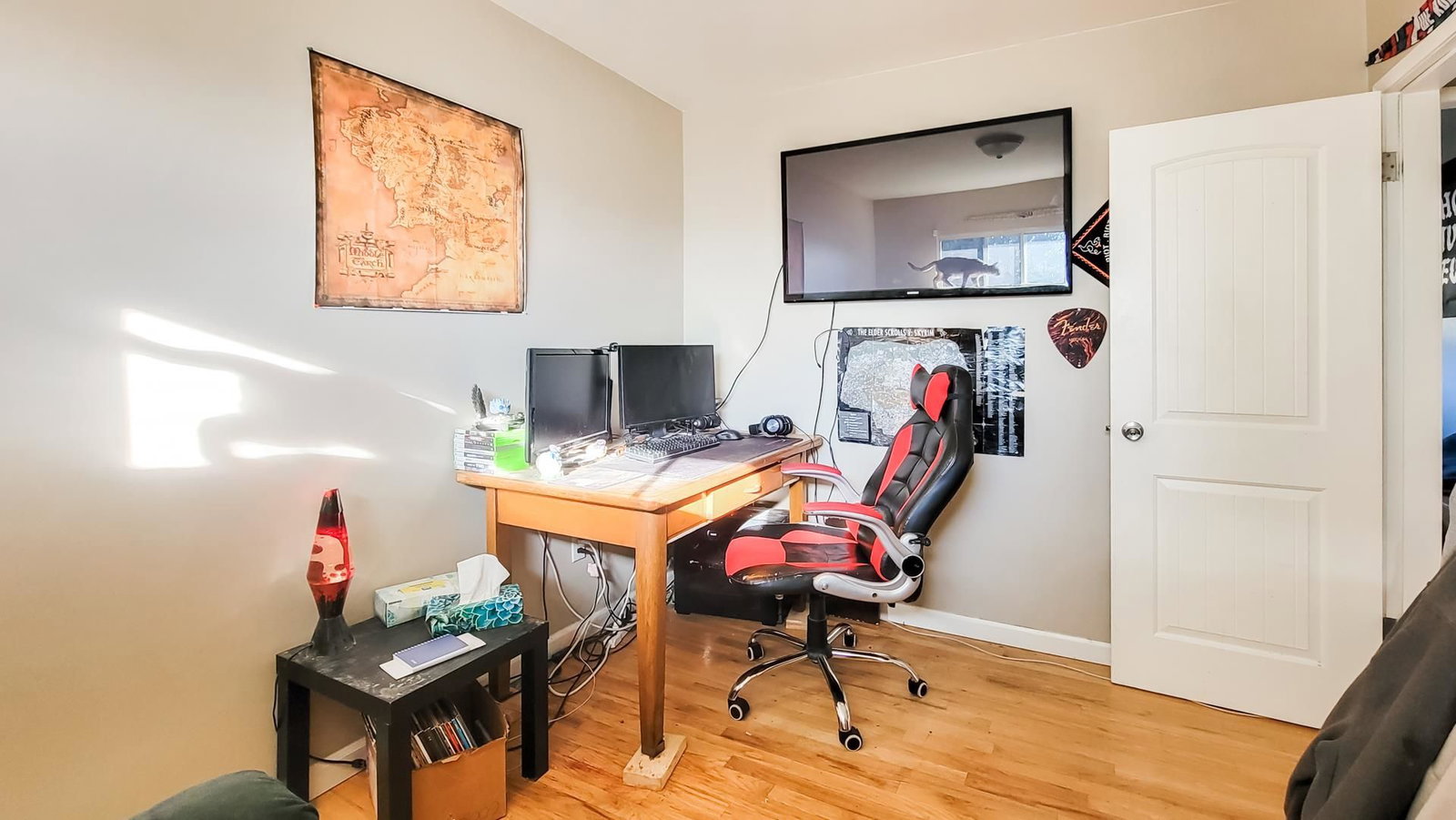 Listing Image 11