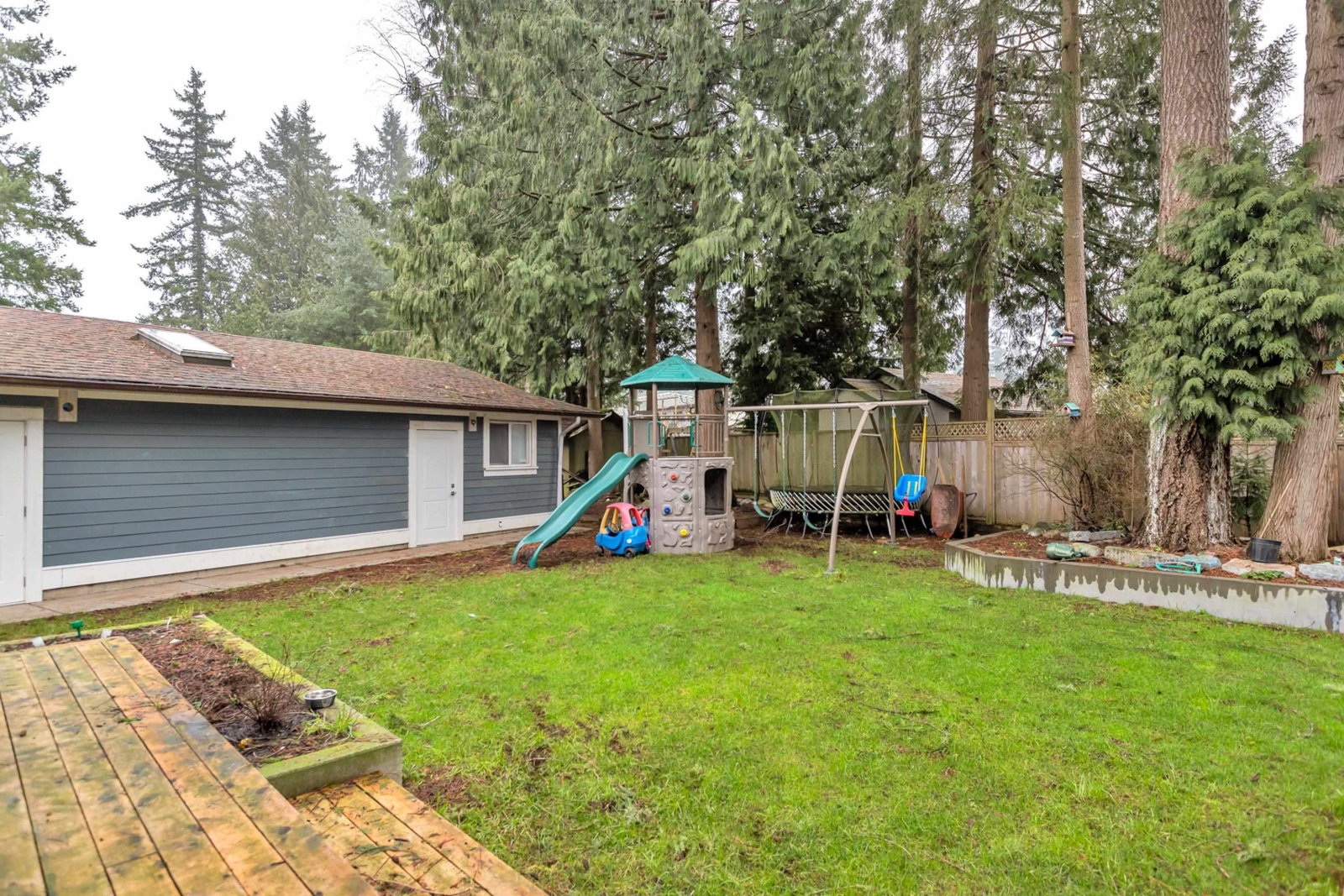 Listing Image 16