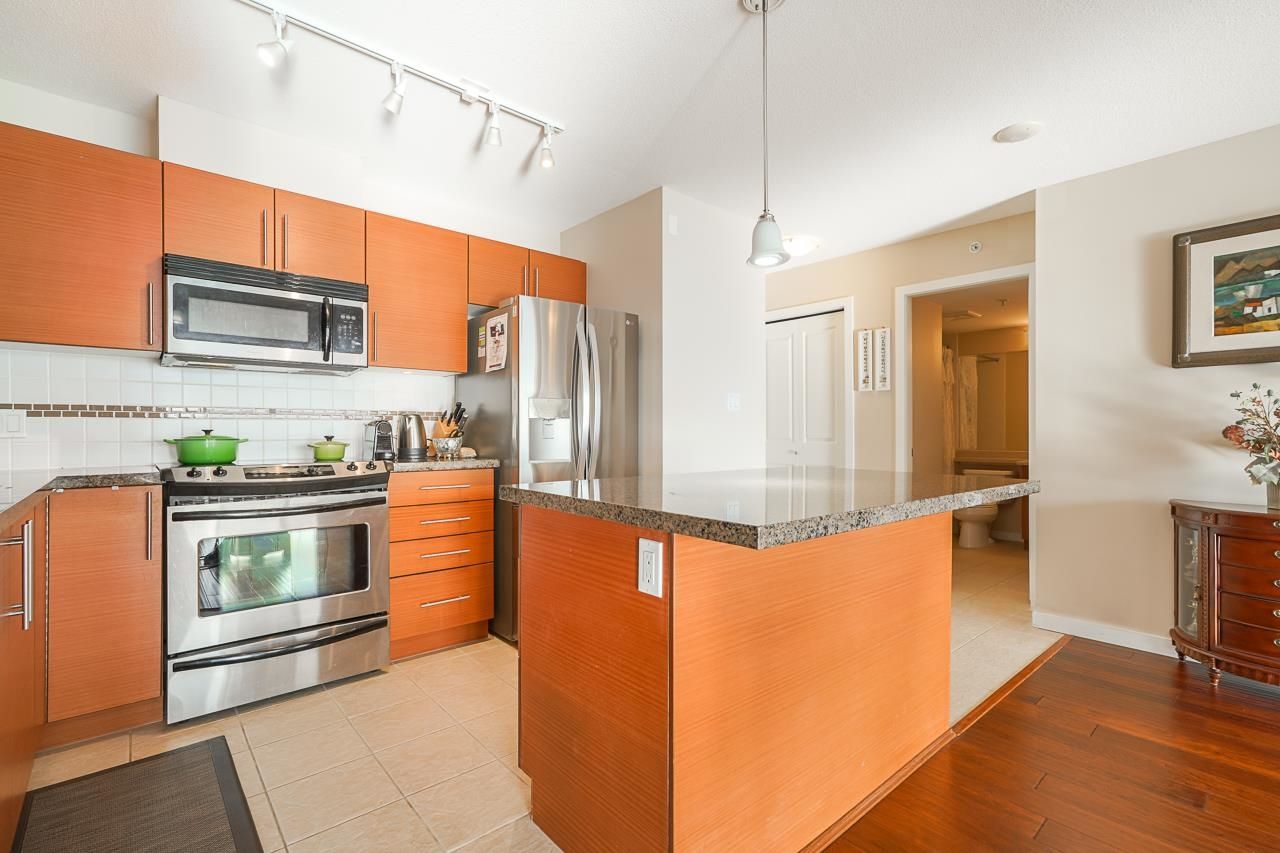 Listing Image 9