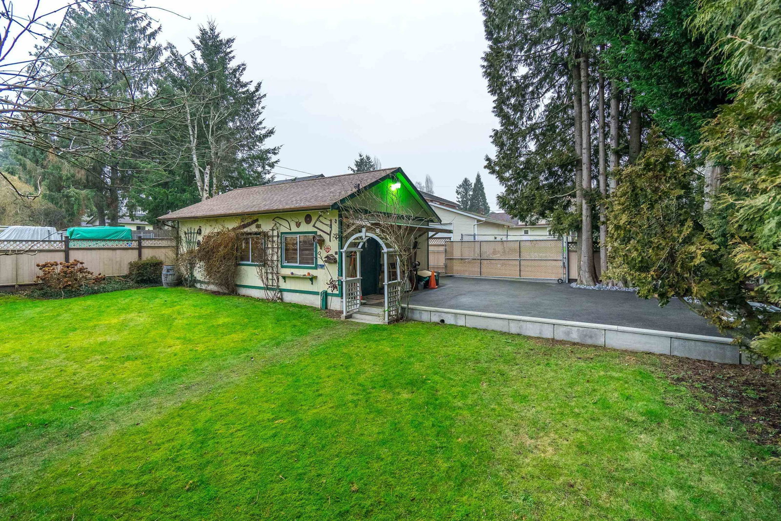 Listing Image 14