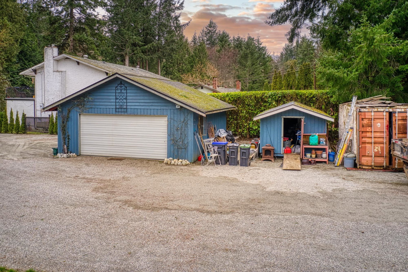 Listing Image 12